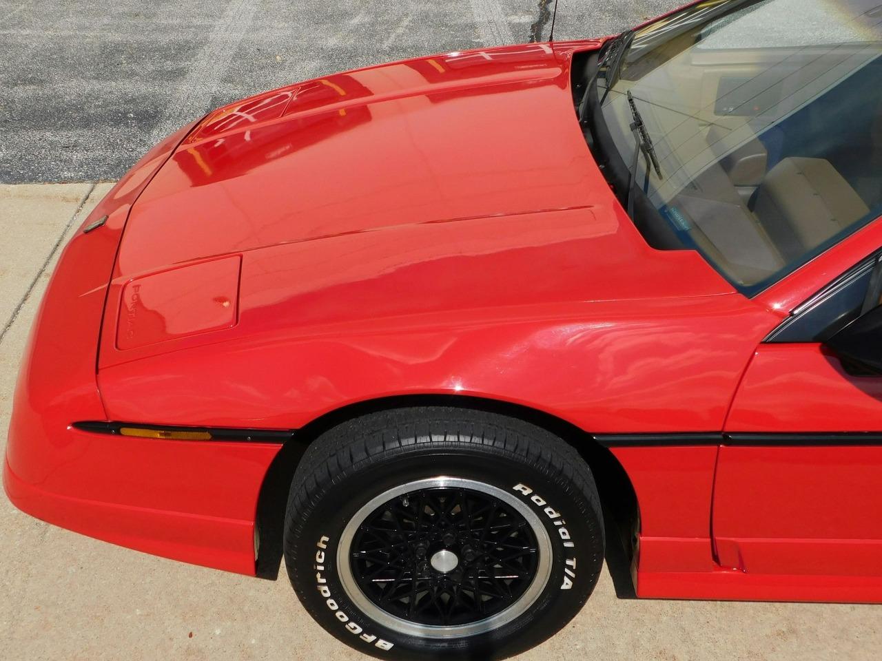 1988 Pontiac Fiero