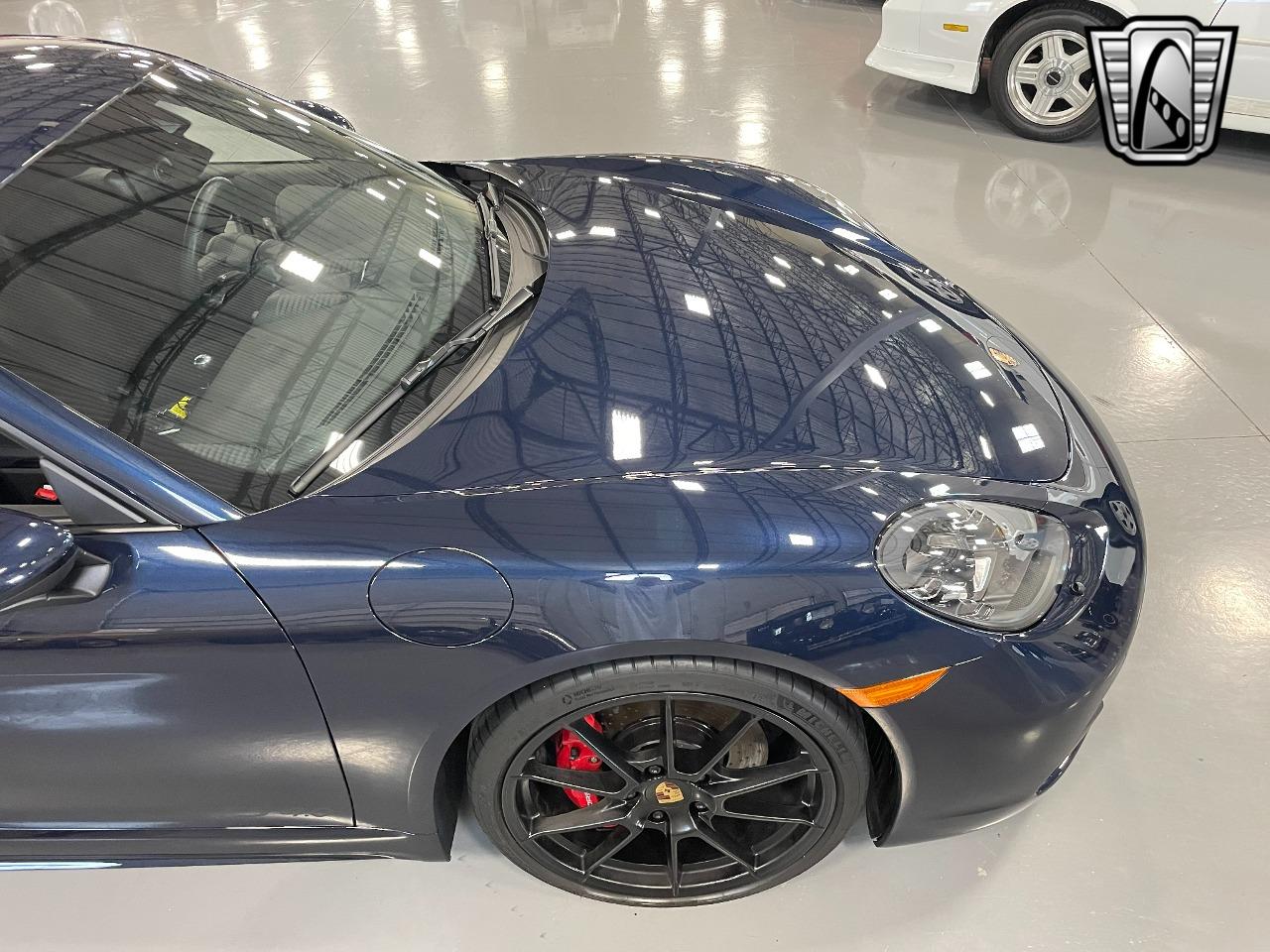 2021 Porsche 718 Cayman