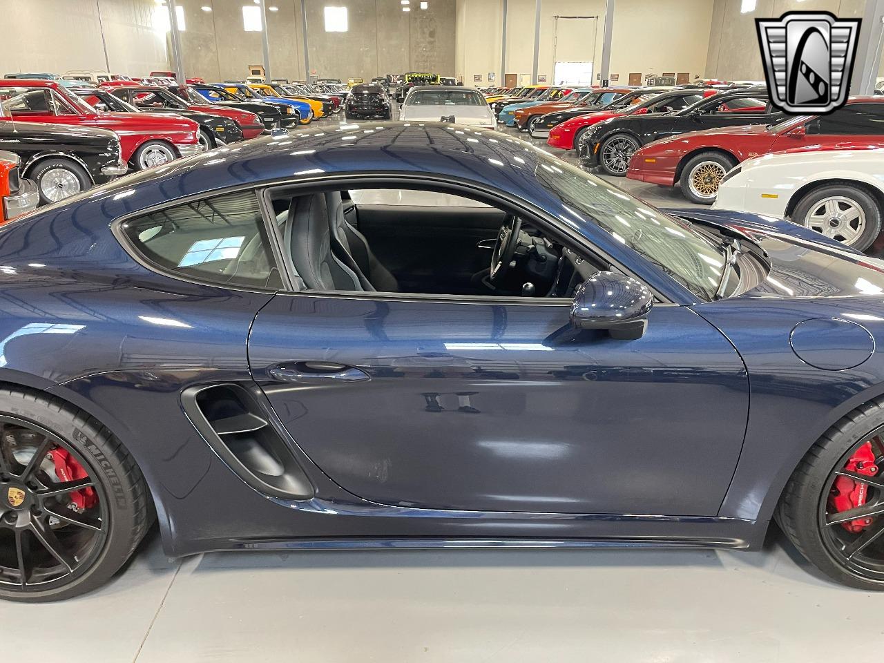 2021 Porsche 718 Cayman