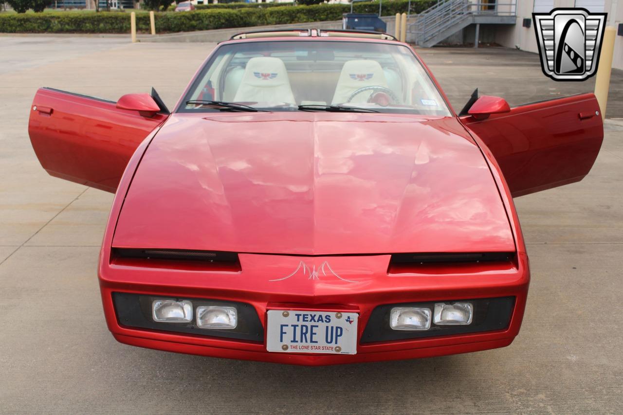 1983 Pontiac Firebird