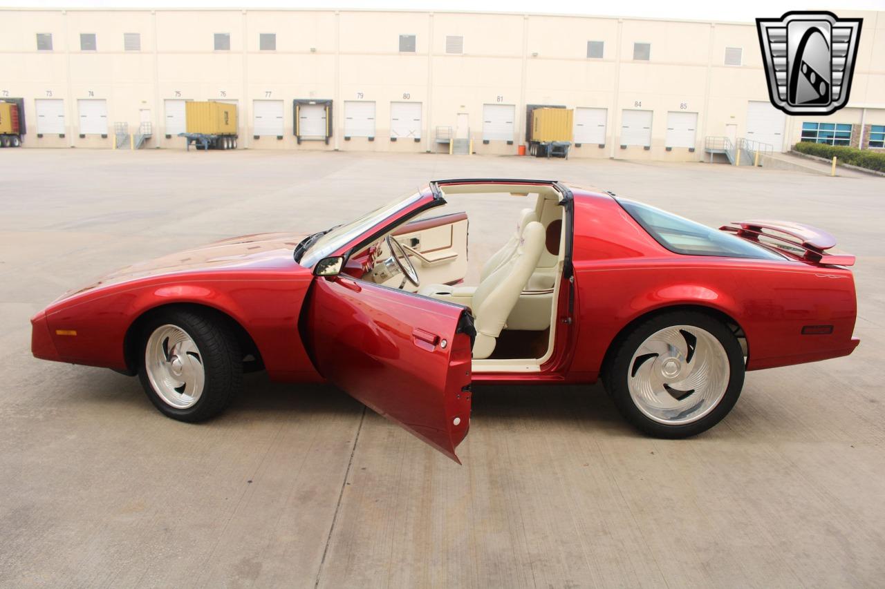 1983 Pontiac Firebird