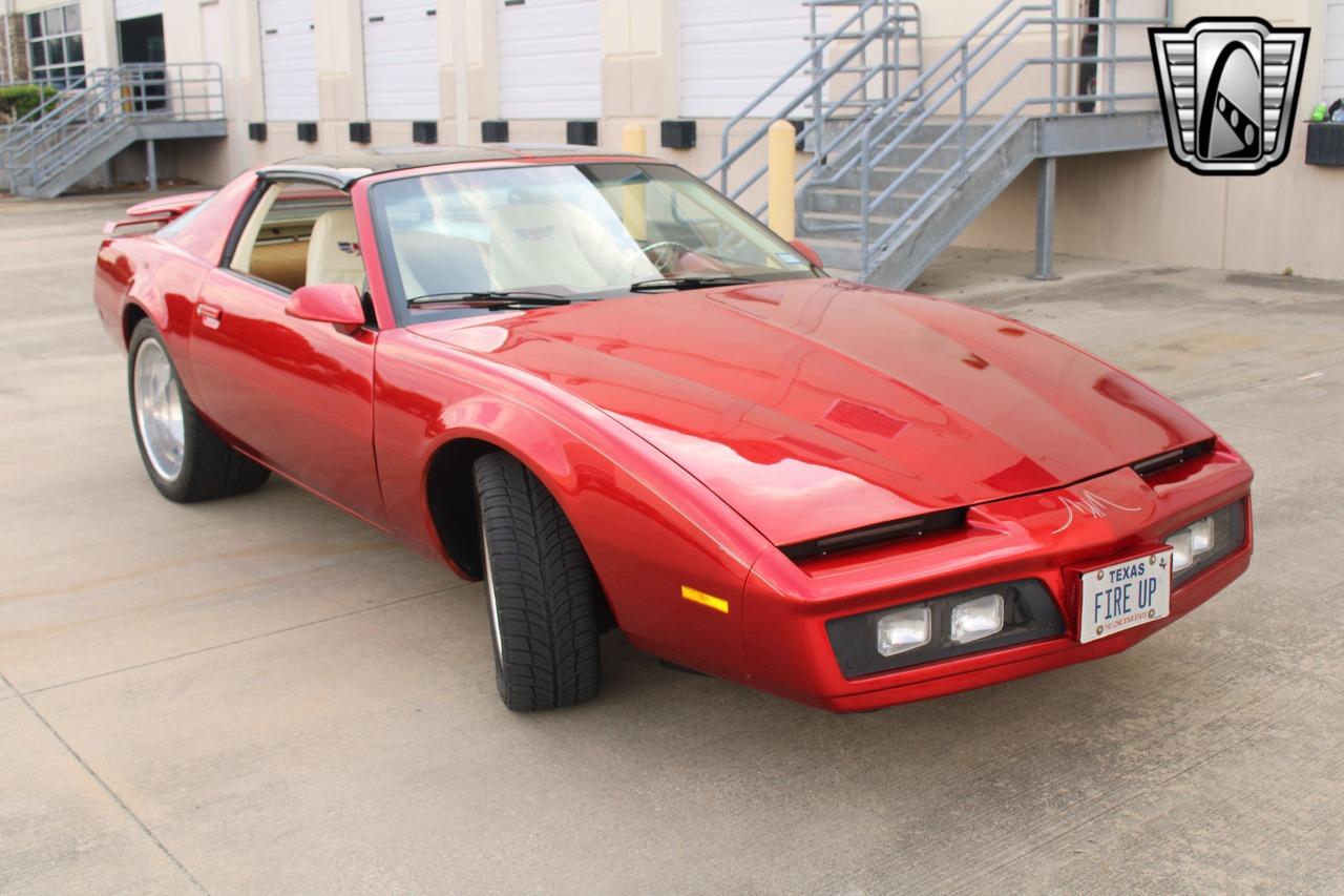 1983 Pontiac Firebird