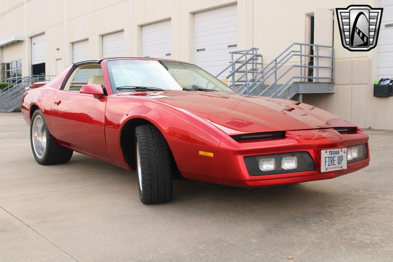 1983 Pontiac Firebird