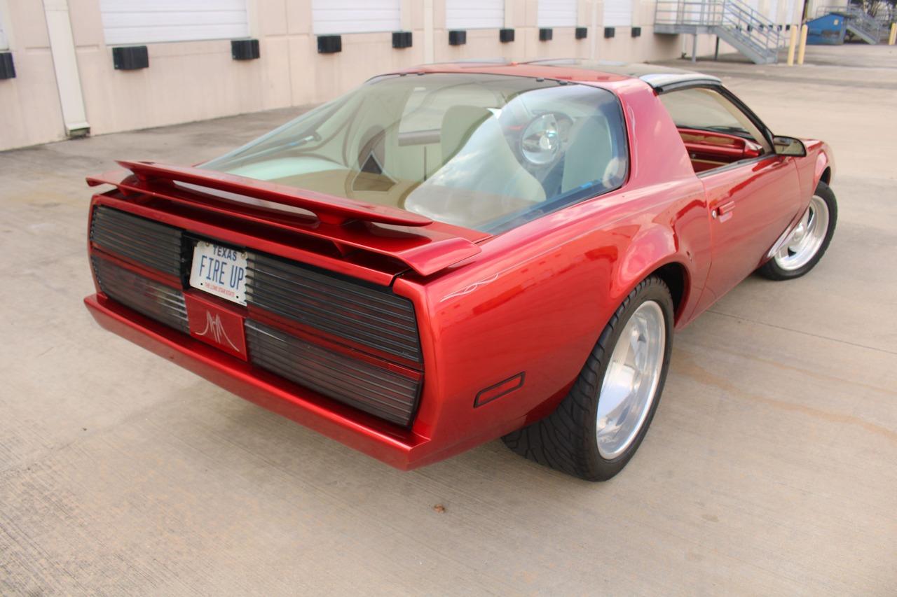 1983 Pontiac Firebird