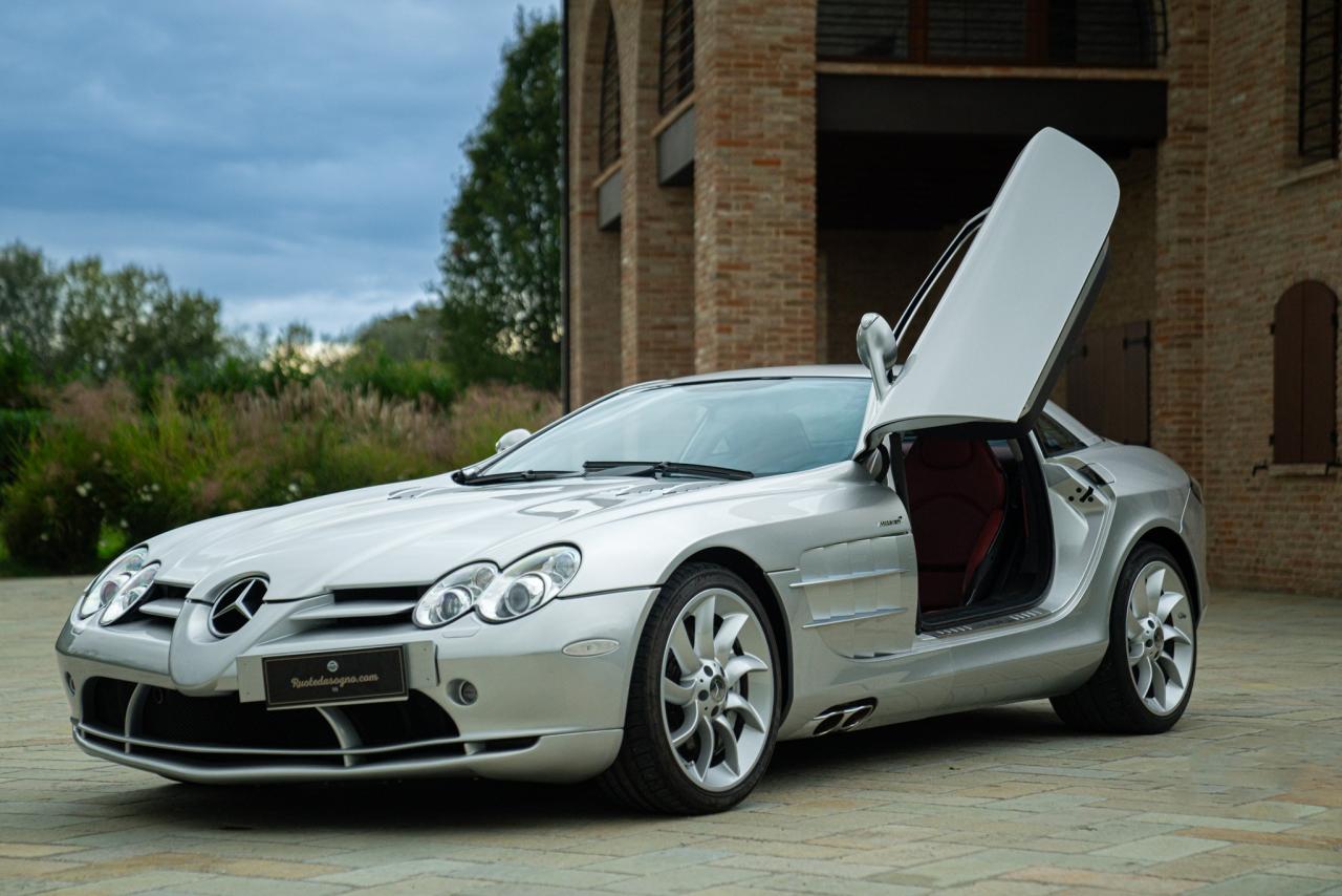 2005 Mercedes - Benz SLR McLaren