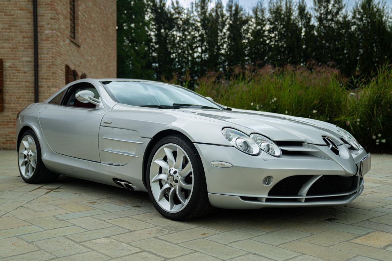 2005 Mercedes - Benz SLR McLaren