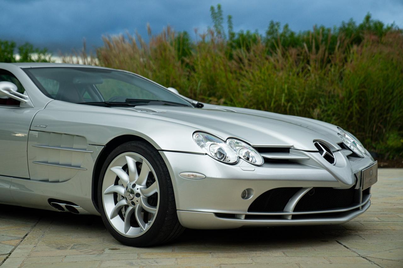 2005 Mercedes - Benz SLR McLaren