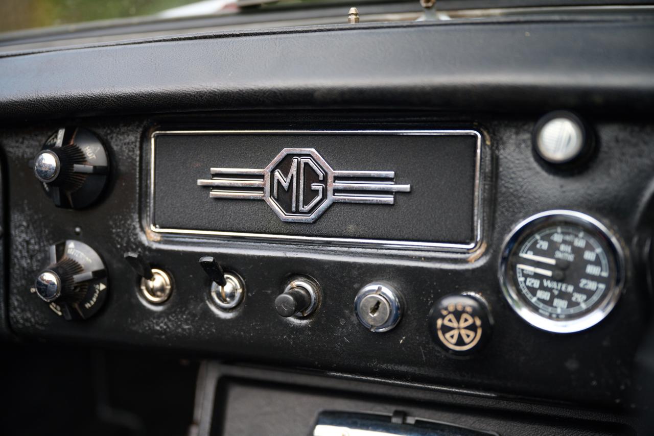 1971 MG Roadster