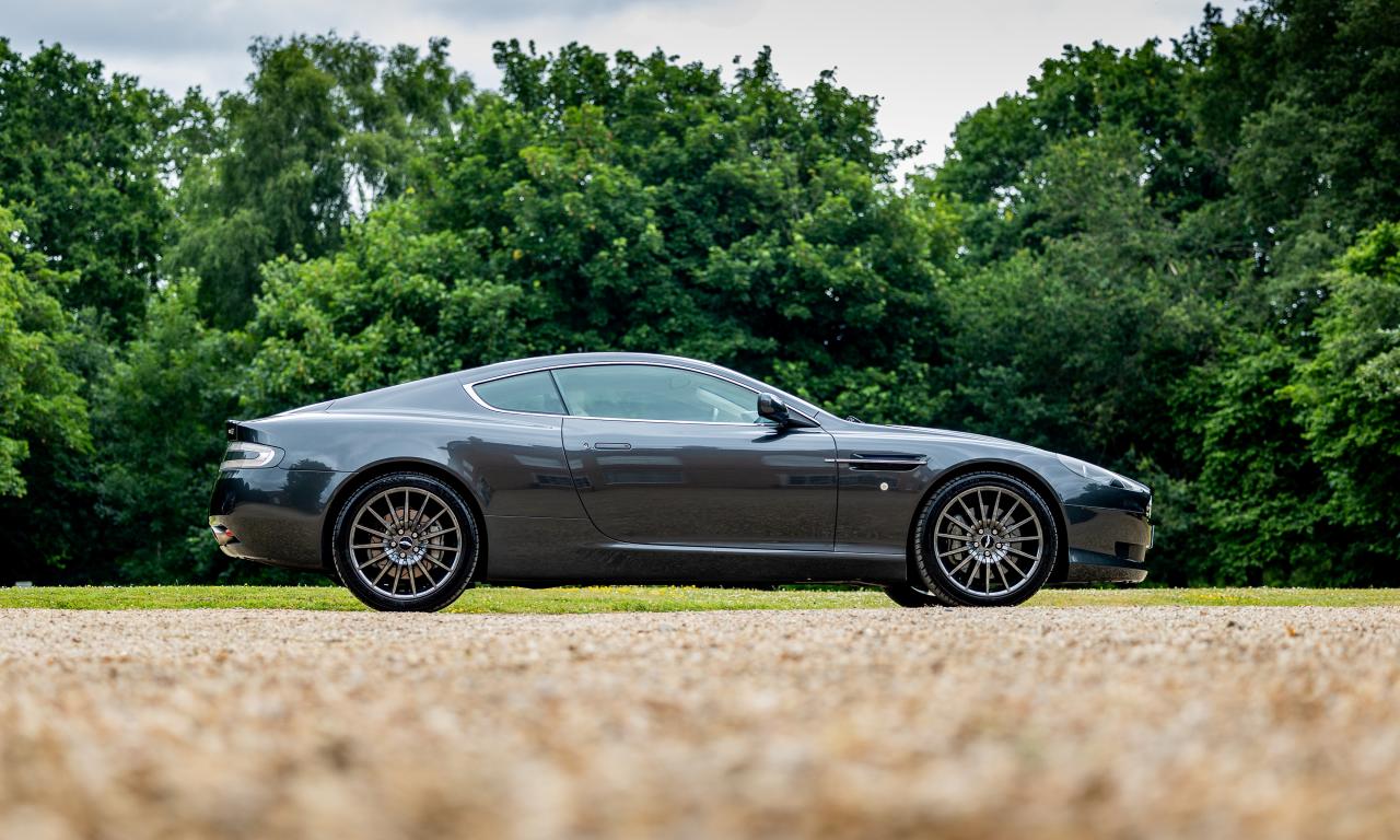 2005 Aston Martin DB9