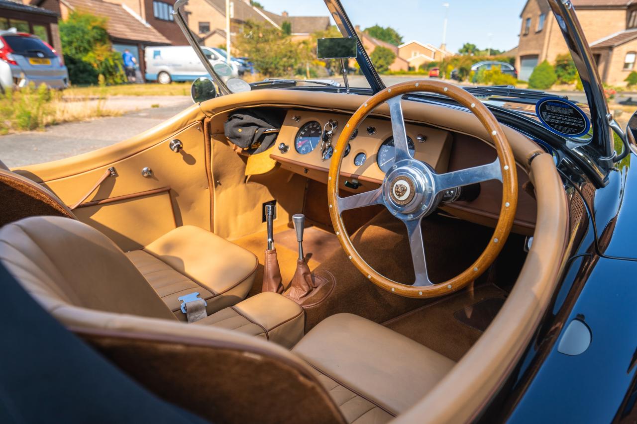 1952 Jaguar XK 120 Roadster