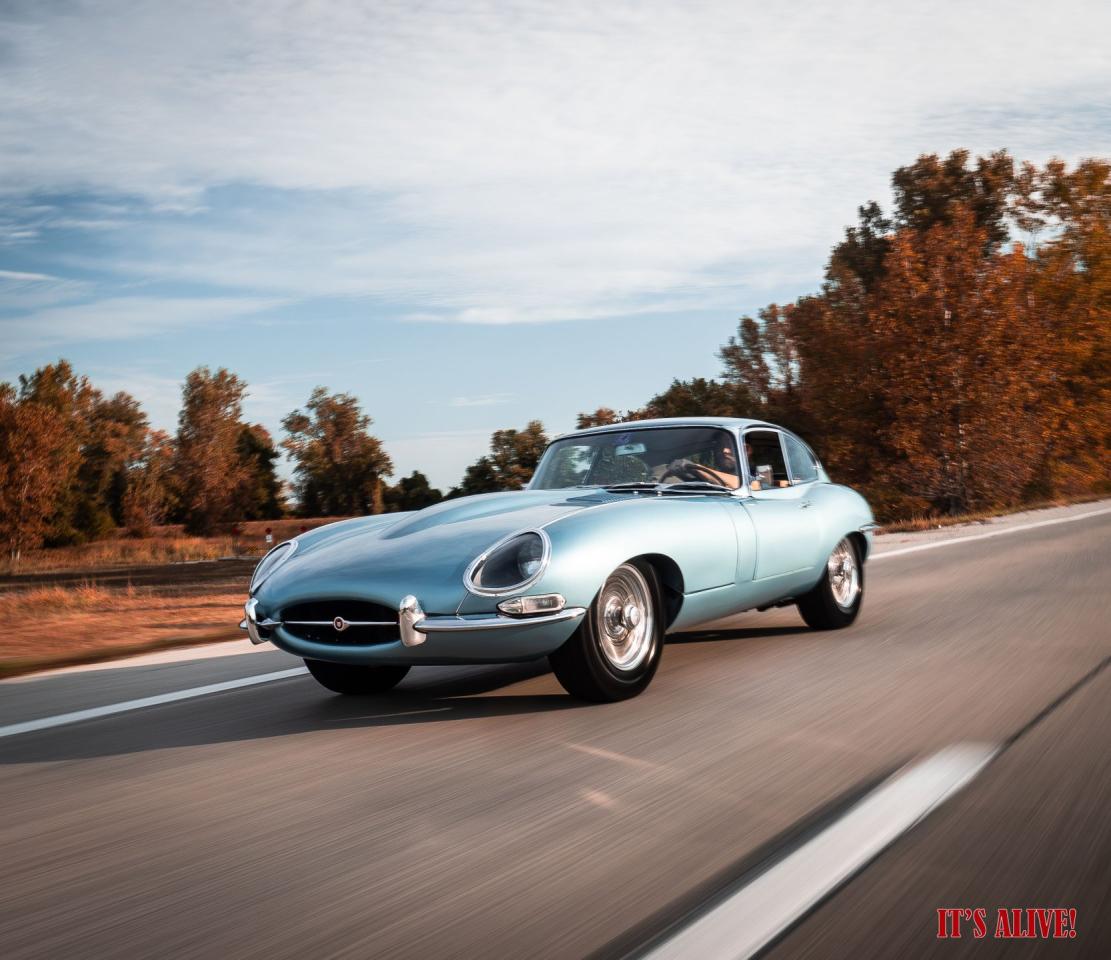 1961 Jaguar E-Type Series I Flat Floor