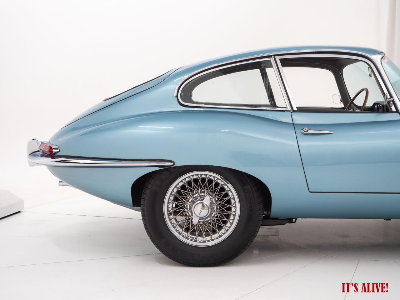 1961 Jaguar E-Type Series I Flat Floor