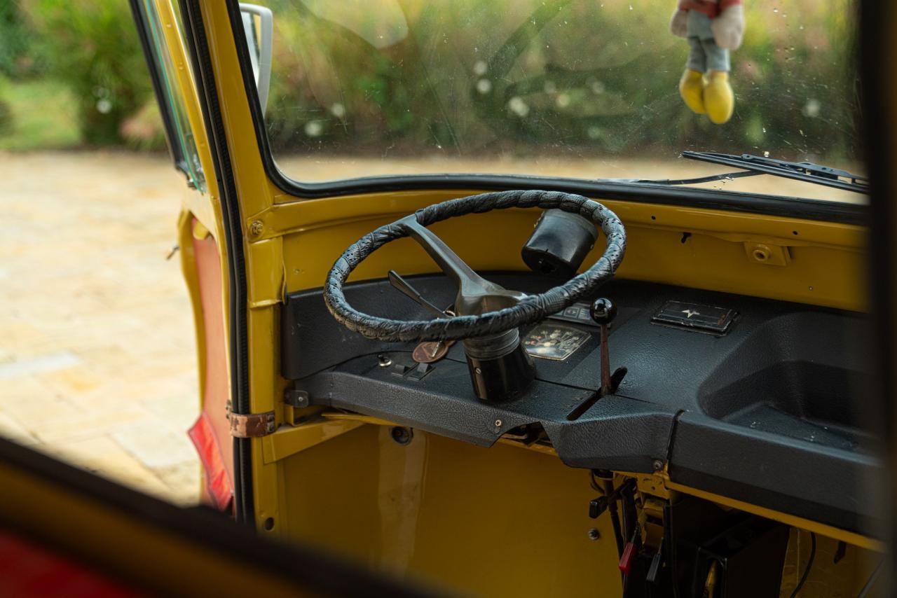 1978 Piaggio APE P601 Calessino