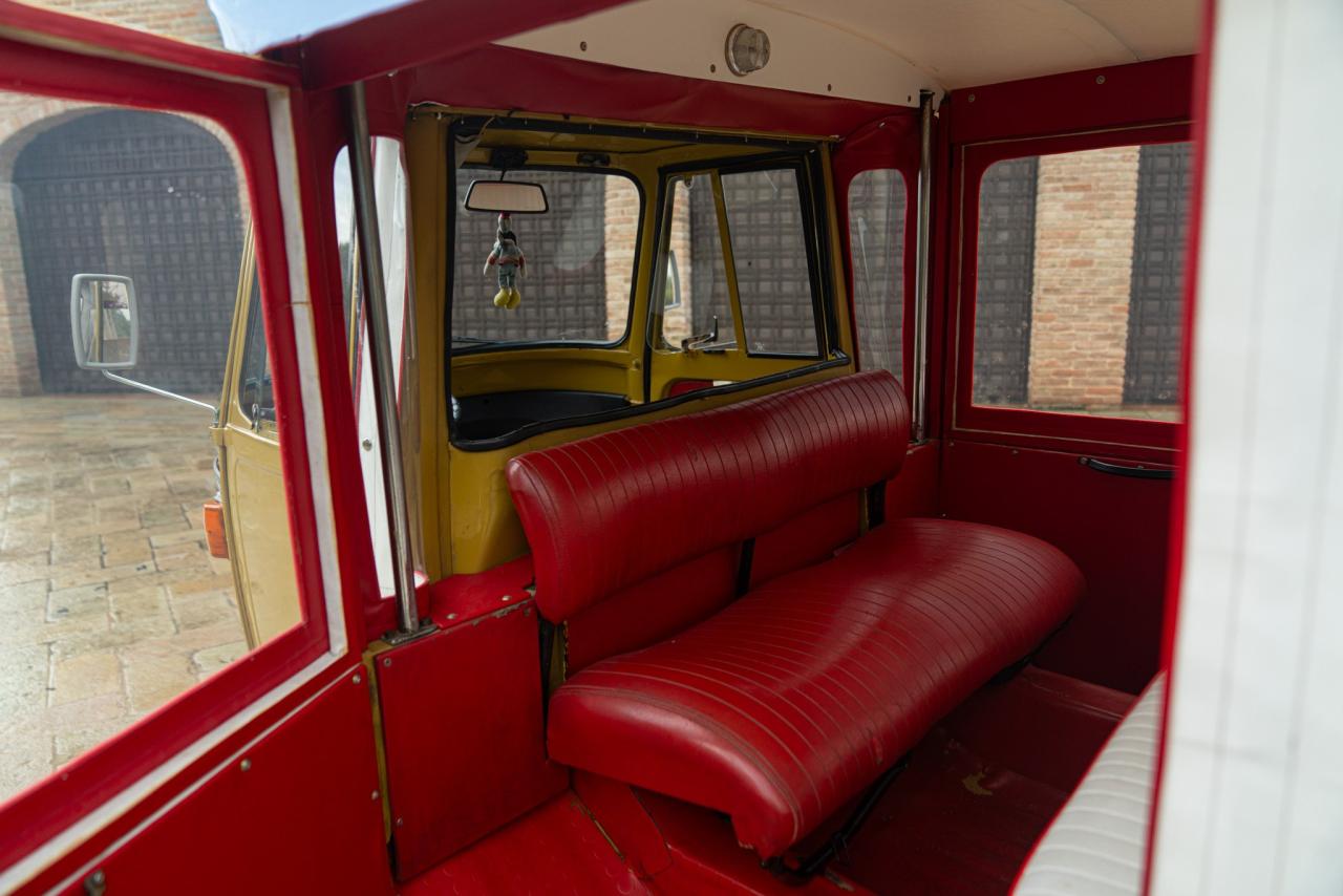 1978 Piaggio APE P601 Calessino