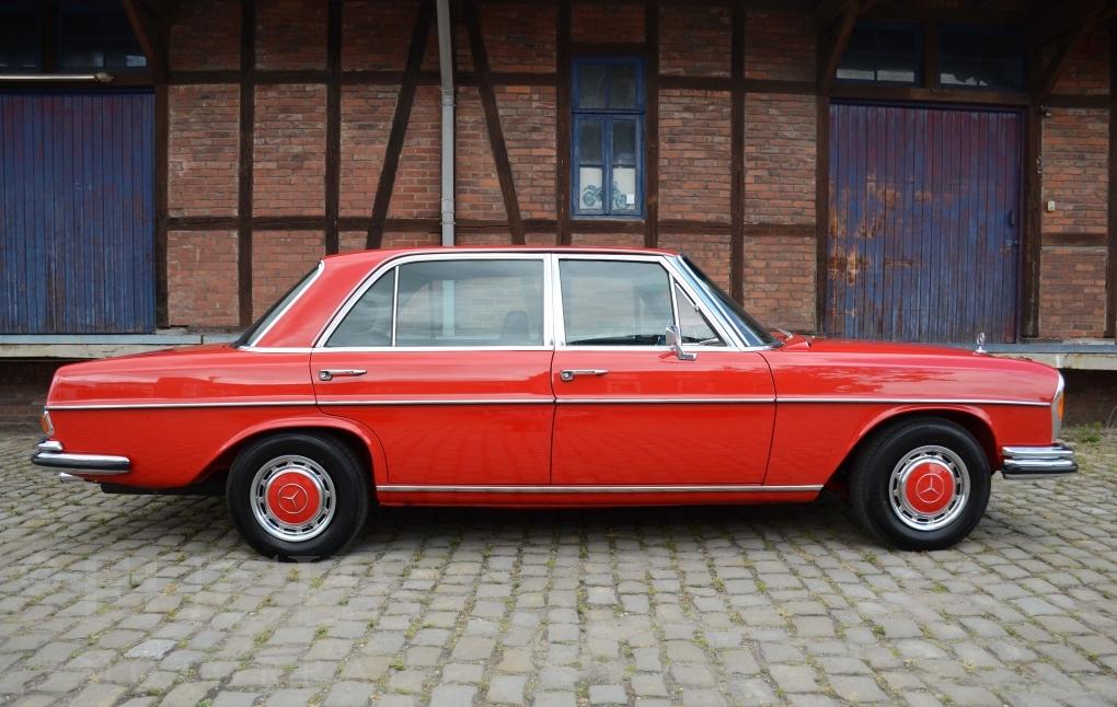 1971 Mercedes - Benz 300 SEL 6.3 W109