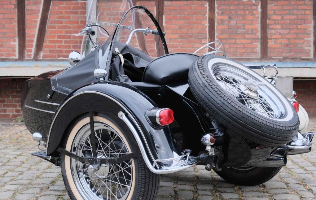 1959 Harley Davidson FLH Duo Glide Panhead Sidecar