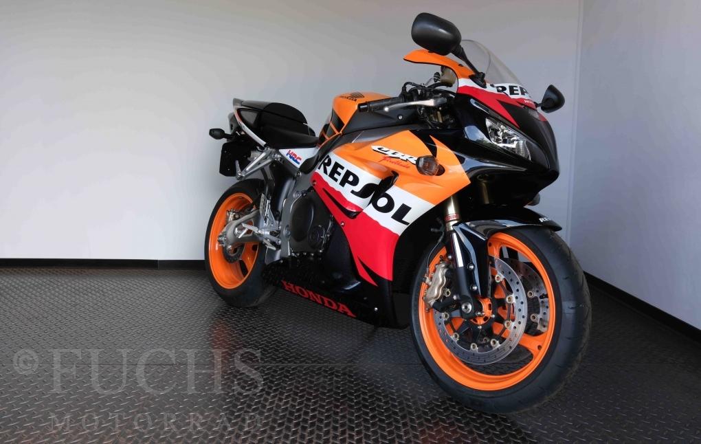 2008 Honda CBR 1000 RR Fireblade Repsol SC57 No. 961