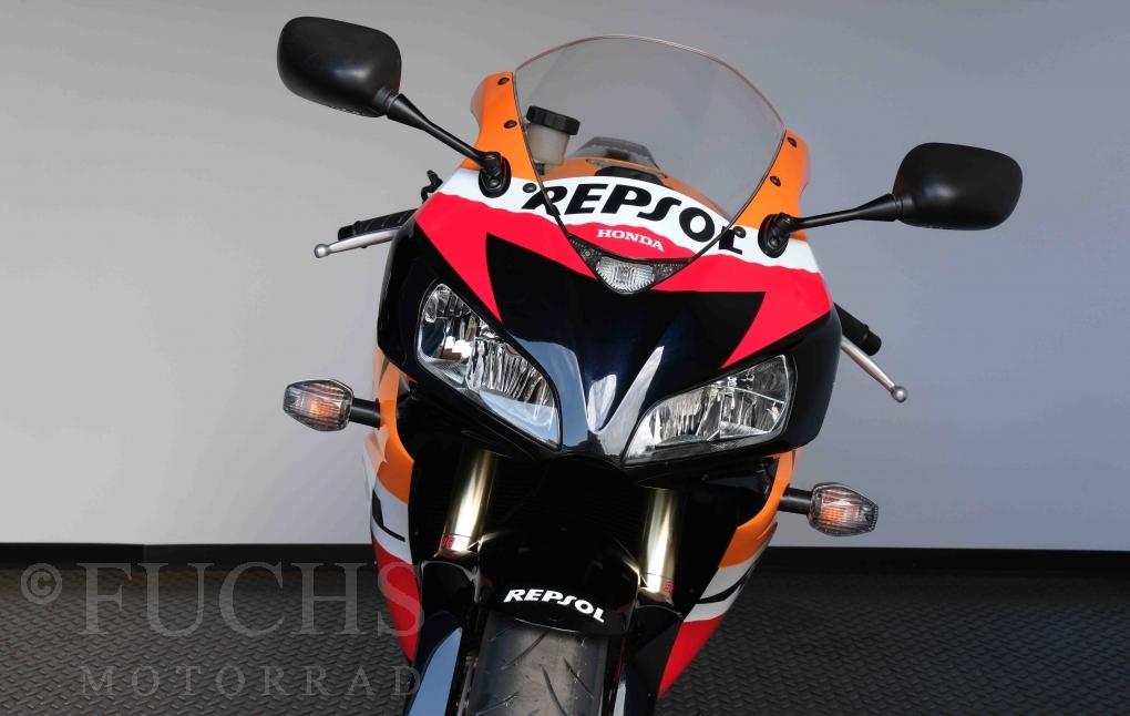 2008 Honda CBR 1000 RR Fireblade Repsol SC57 No. 961