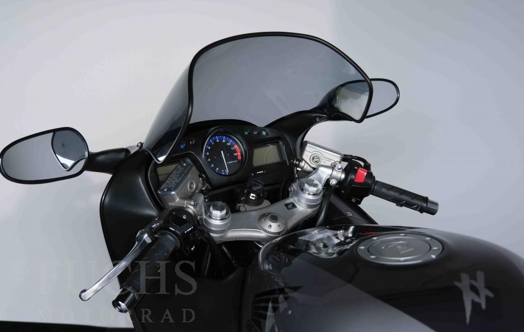 2007 Honda CBR 1100 XX Super Blackbird SC 35 member 300 Km/h club