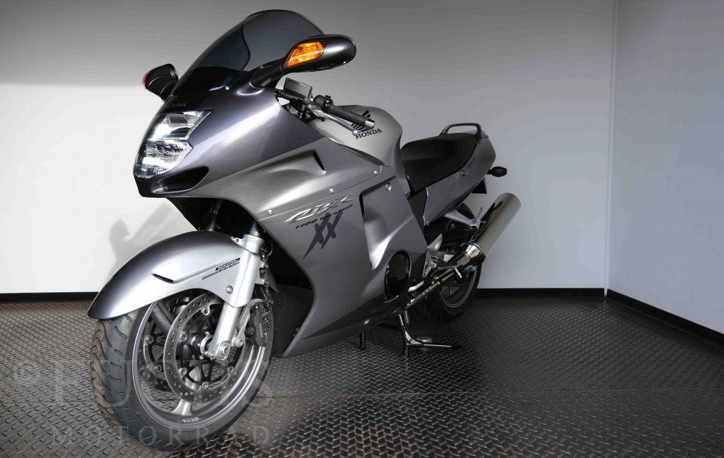 2007 Honda CBR 1100 XX Super Blackbird SC 35 member 300 Km/h club