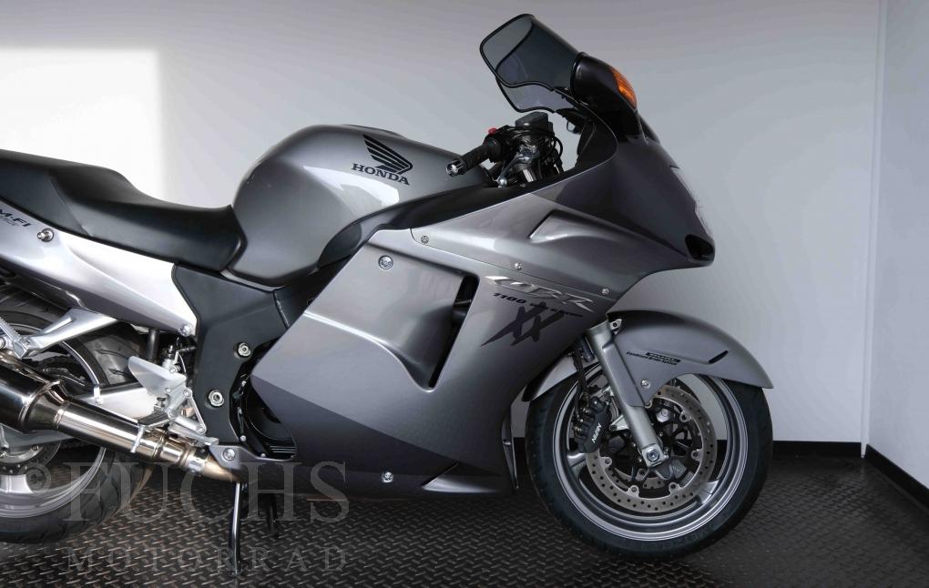 2007 Honda CBR 1100 XX Super Blackbird SC 35 member 300 Km/h club