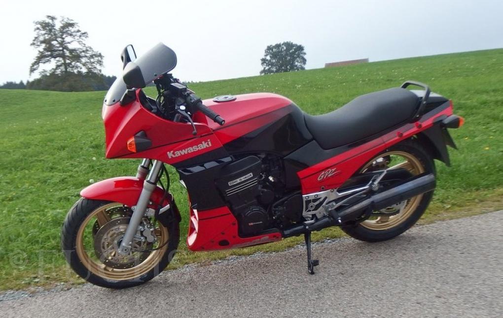 1990 Kawasaki GPZ 900 R