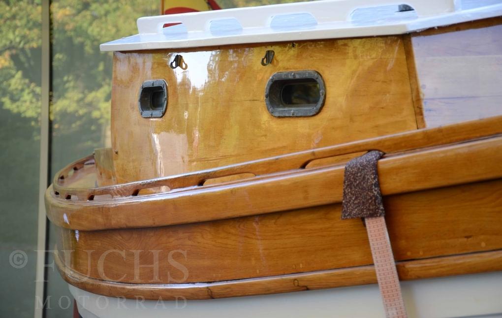 1926 Kajuetboot ELISE with Boat carrier