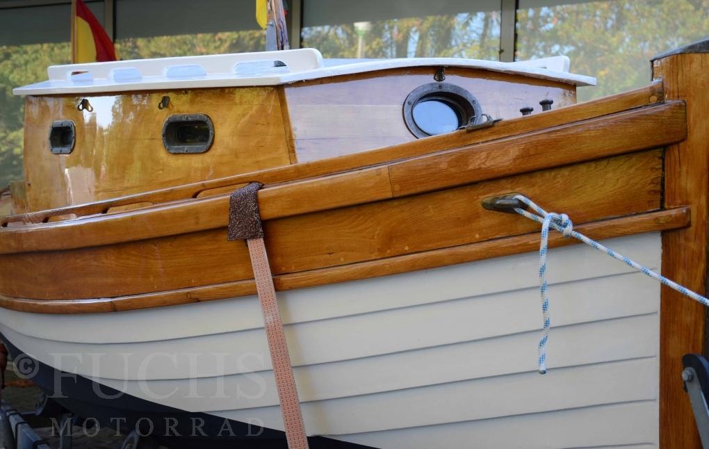 1926 Kajuetboot ELISE with Boat carrier