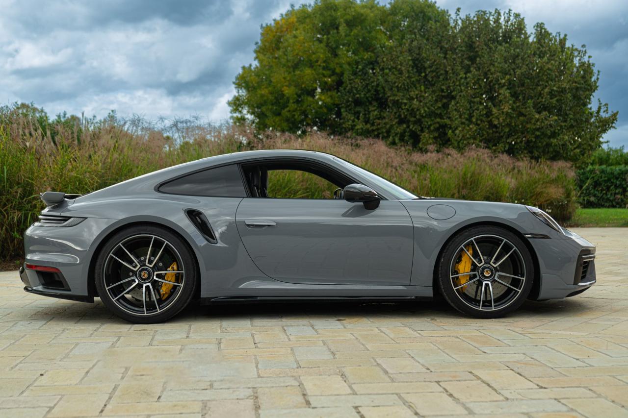 2023 Porsche 992 (911) TURBO S