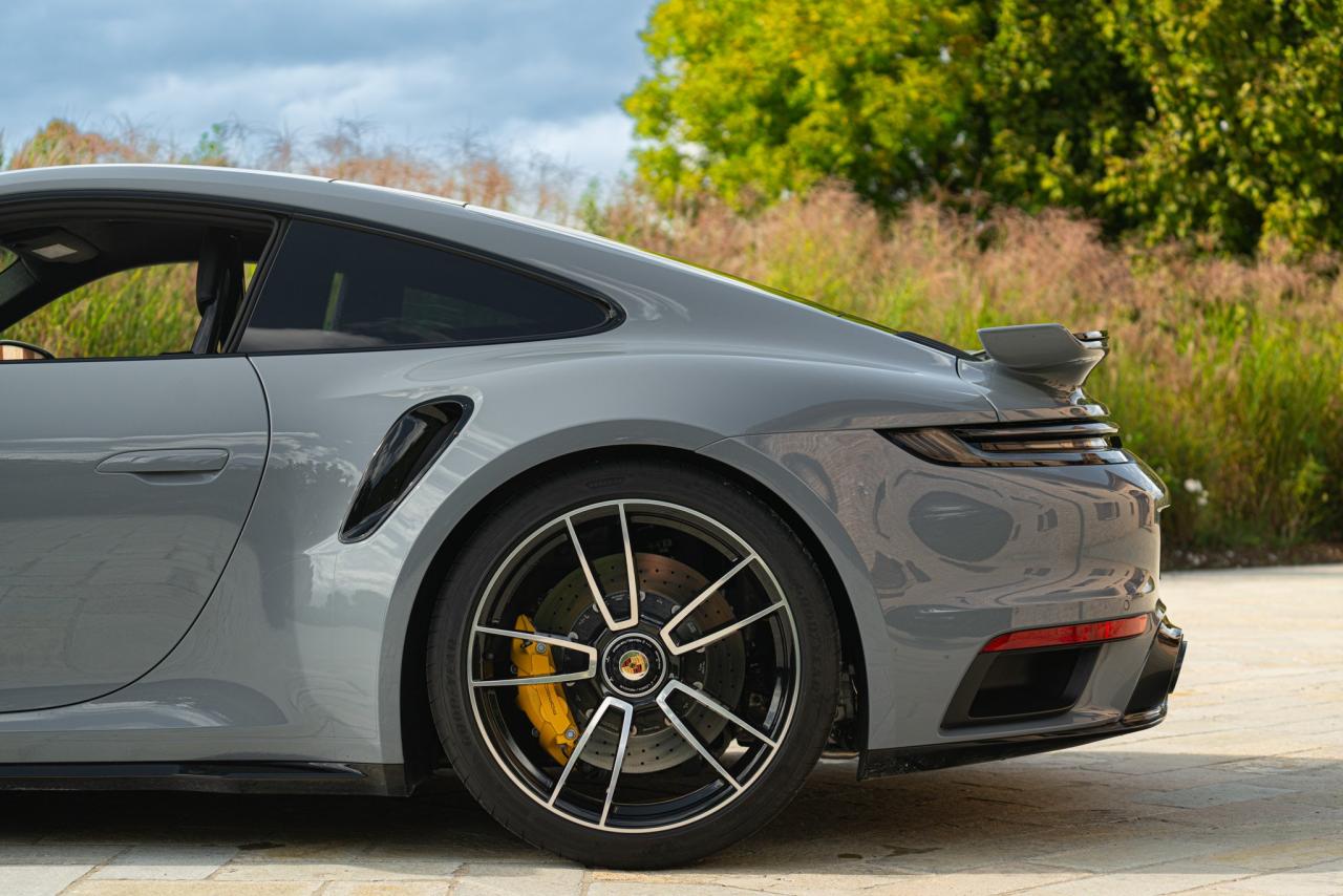 2023 Porsche 992 (911) TURBO S