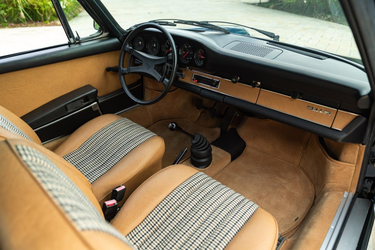 1973 Porsche 911 S 2.4 TARGA