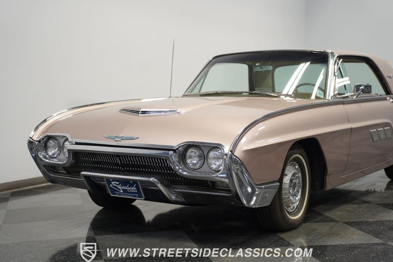 1963 Ford Thunderbird