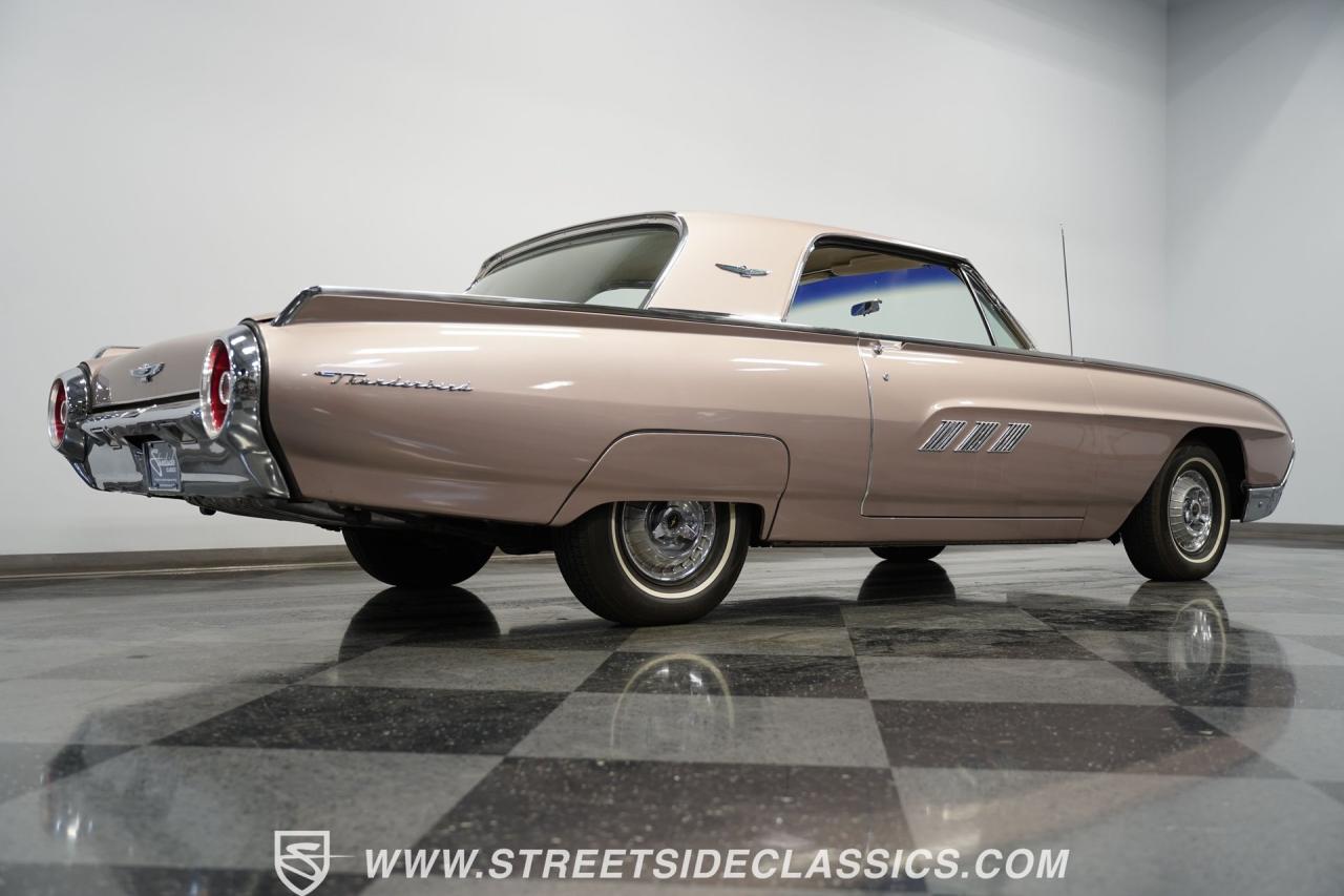 1963 Ford Thunderbird