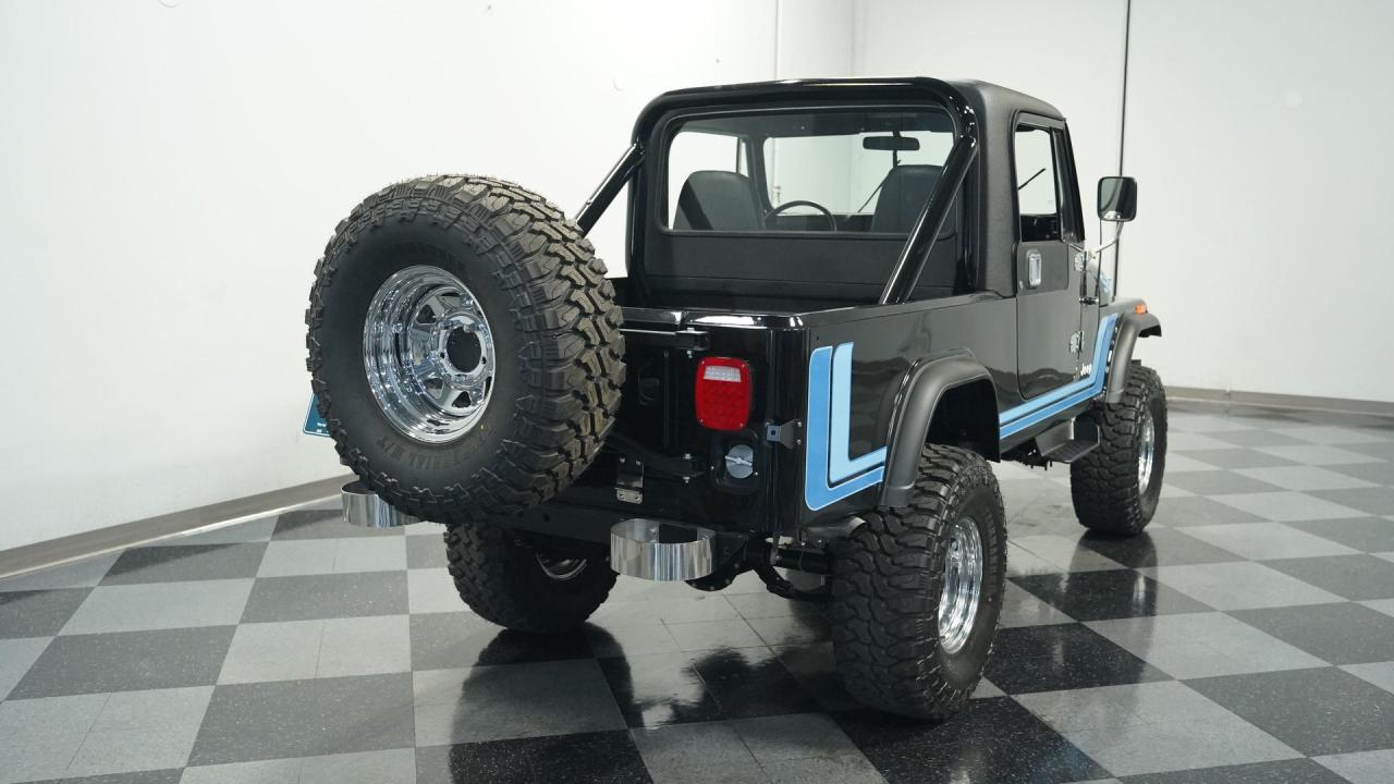 1982 Jeep CJ8 Scrambler