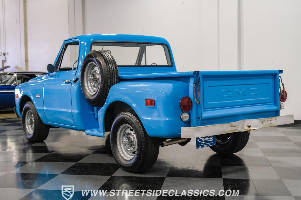 1968 GMC C10 Stepside