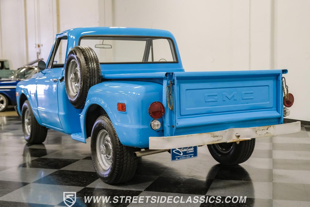 1968 GMC C10 Stepside