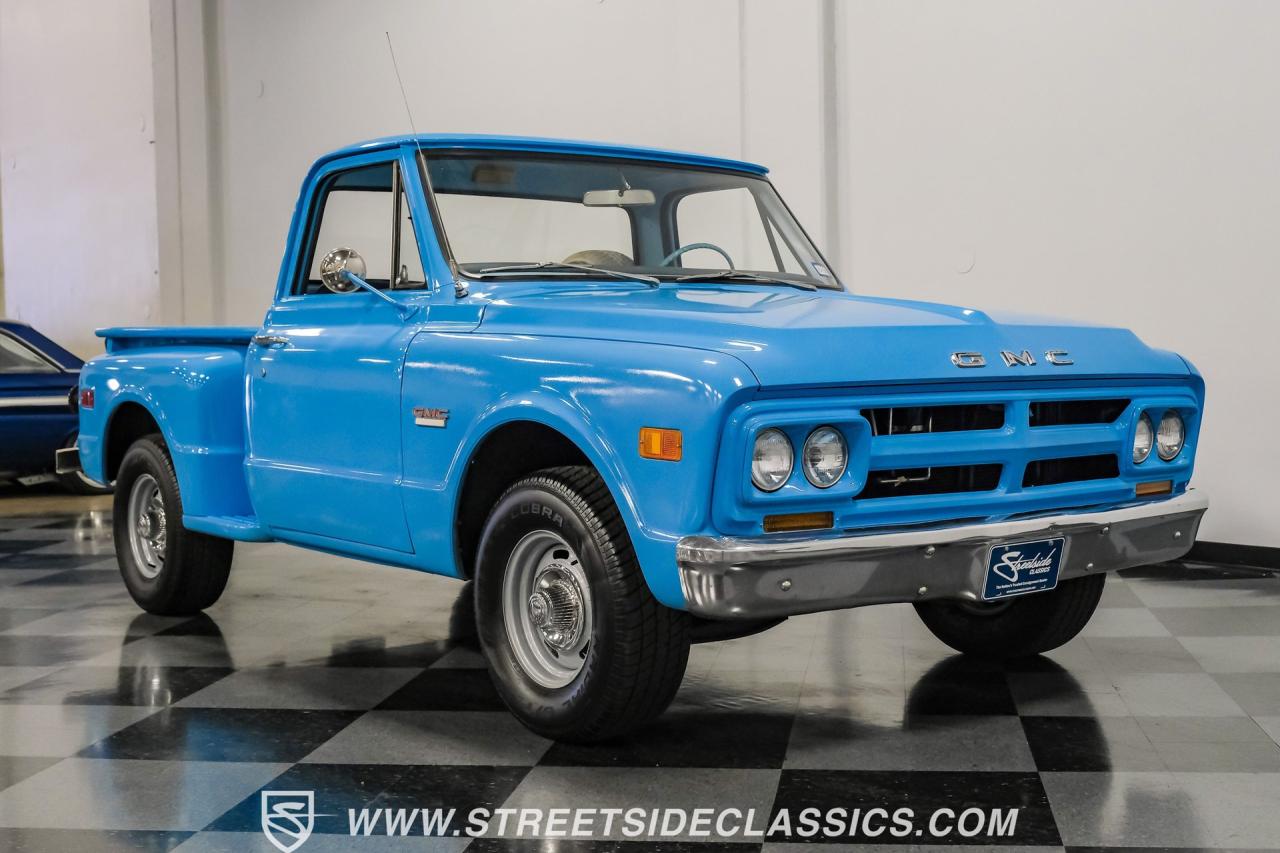 1968 GMC C10 Stepside