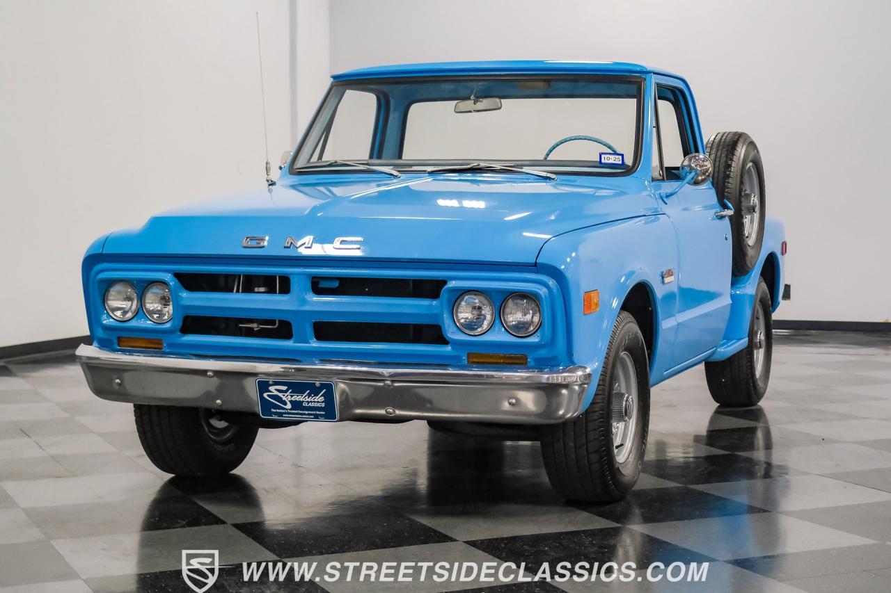 1968 GMC C10 Stepside