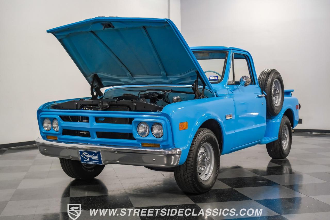 1968 GMC C10 Stepside