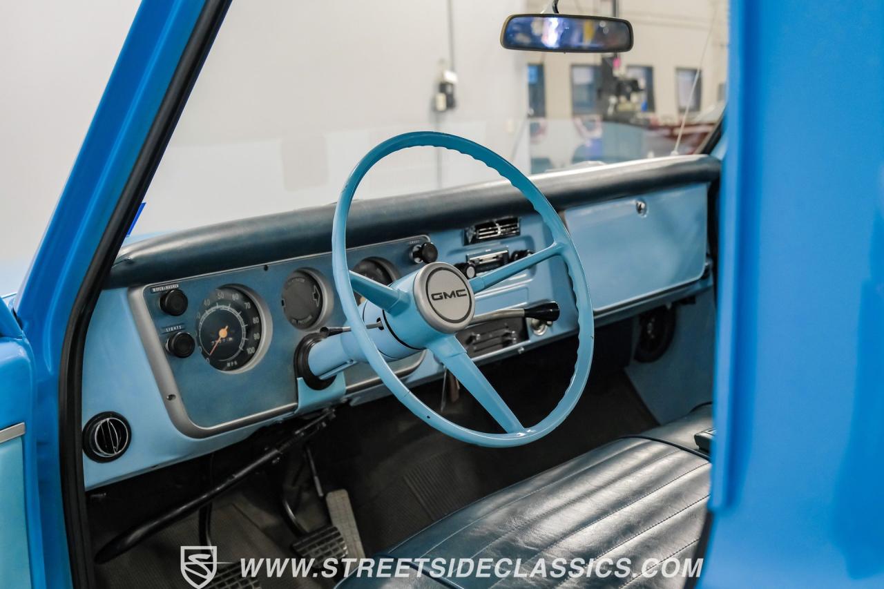 1968 GMC C10 Stepside