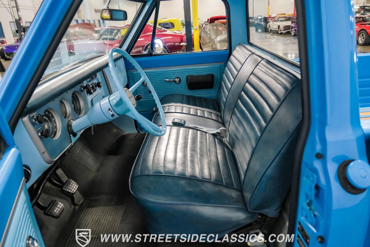 1968 GMC C10 Stepside