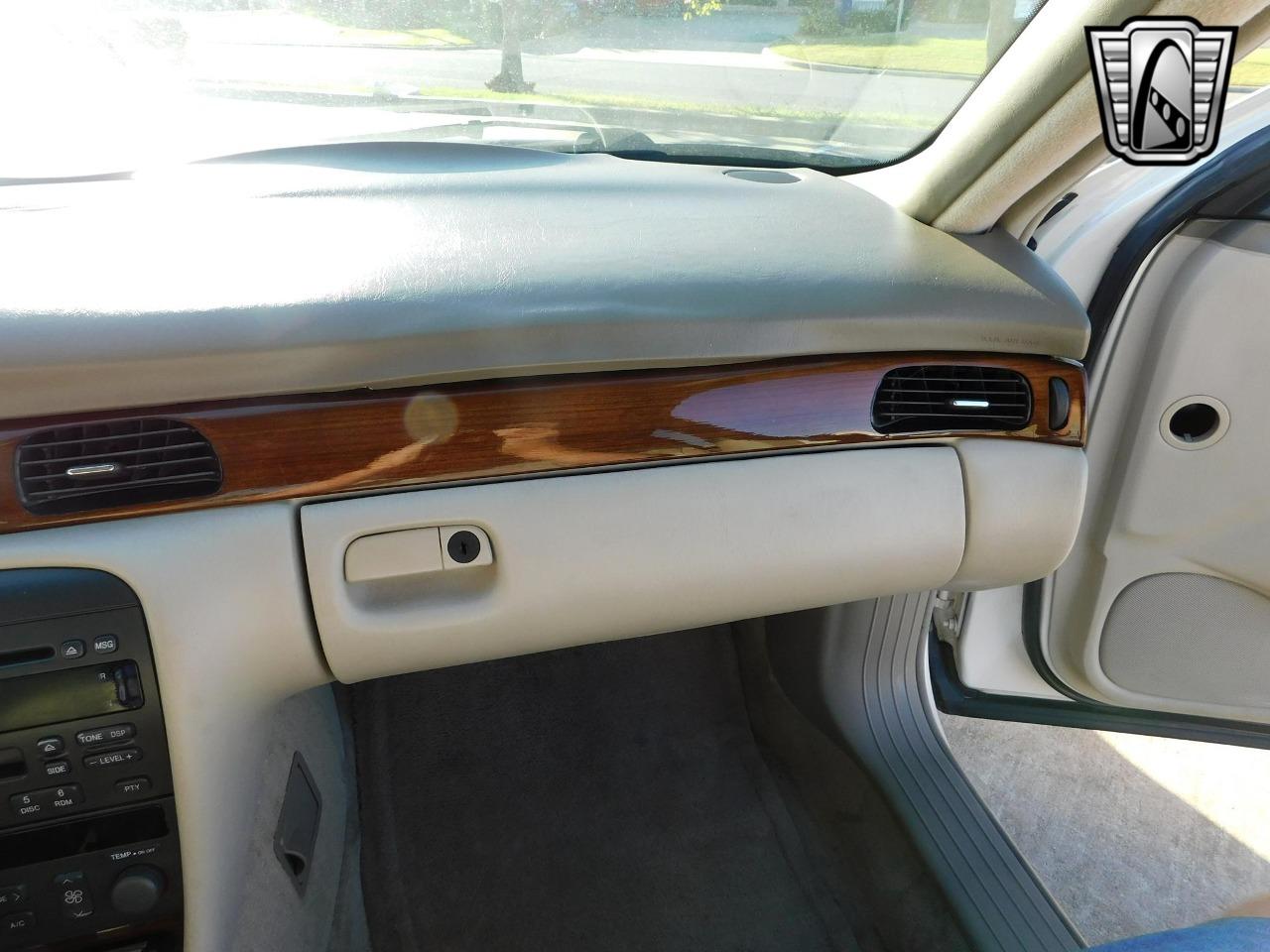 2003 Cadillac Seville