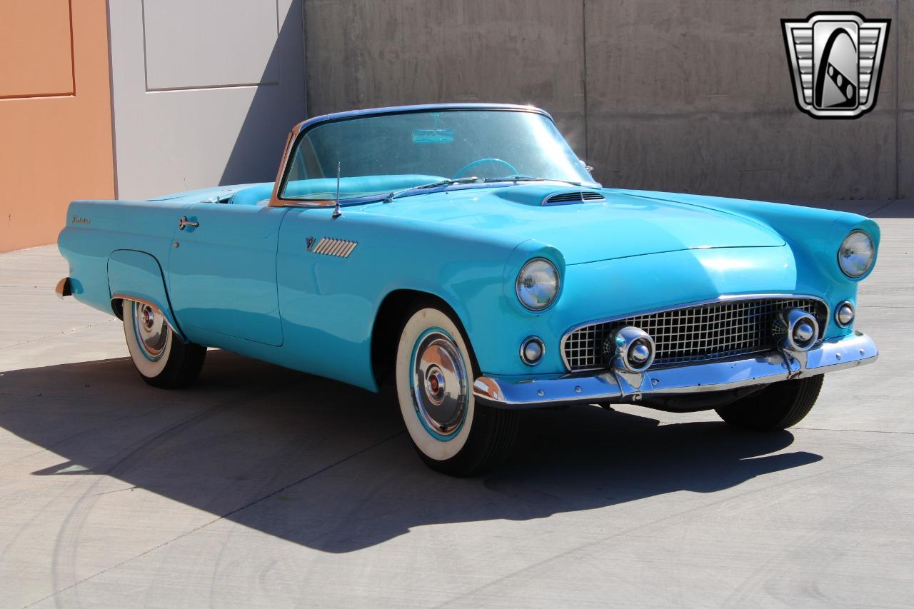 1955 Ford Thunderbird