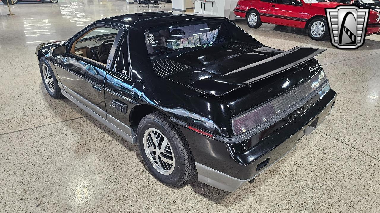 1985 Pontiac Fiero