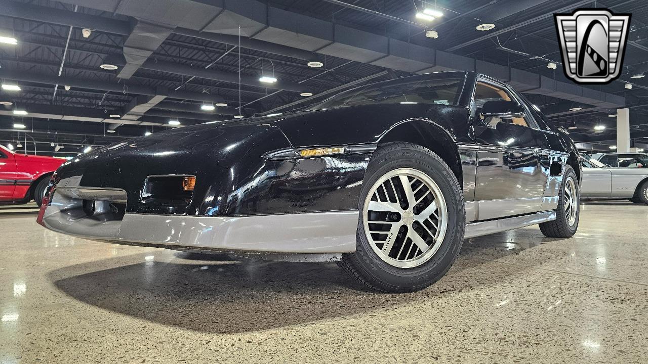 1985 Pontiac Fiero