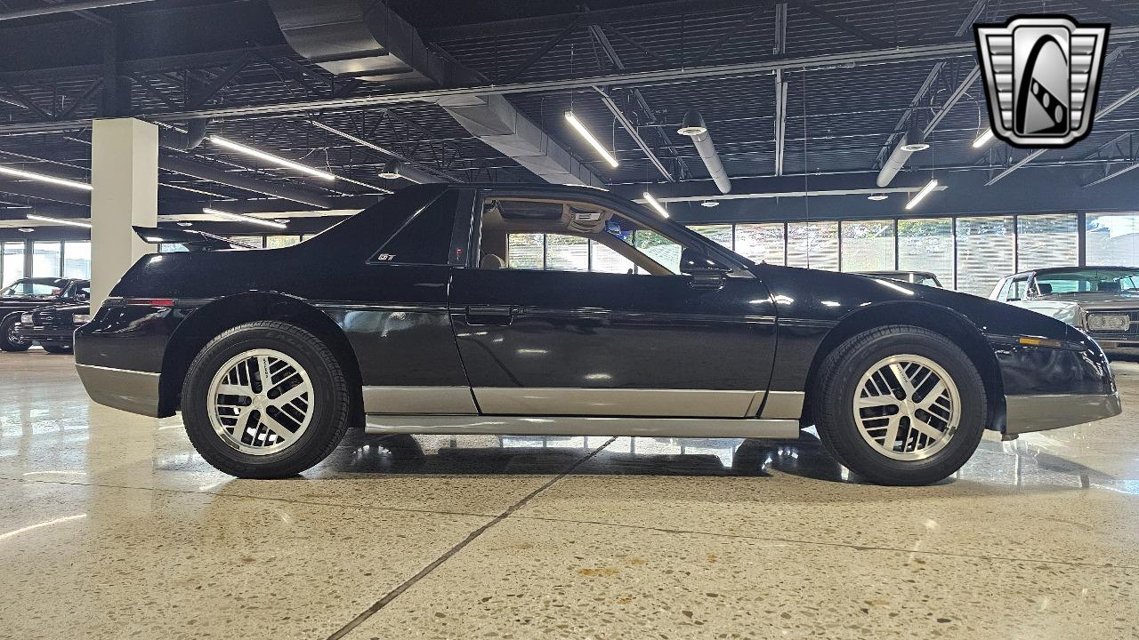 1985 Pontiac Fiero