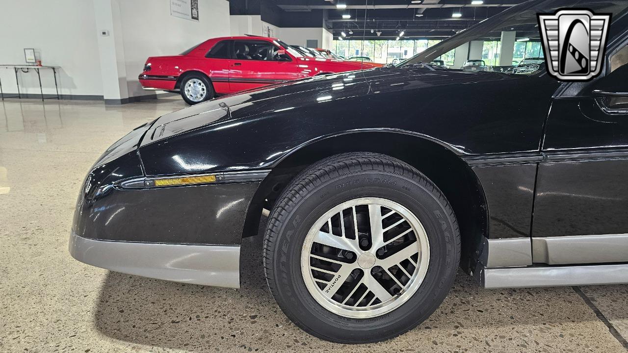 1985 Pontiac Fiero