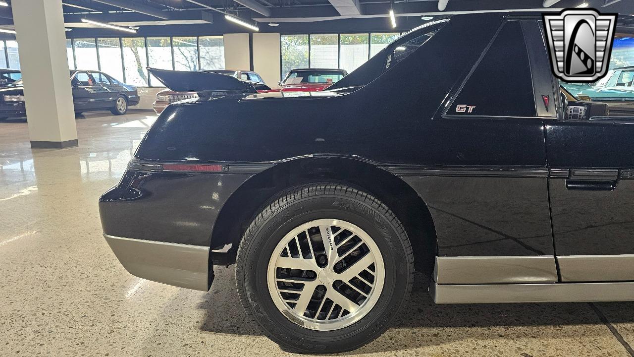 1985 Pontiac Fiero