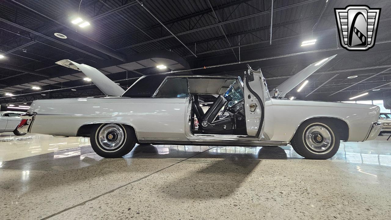 1965 Chrysler Imperial