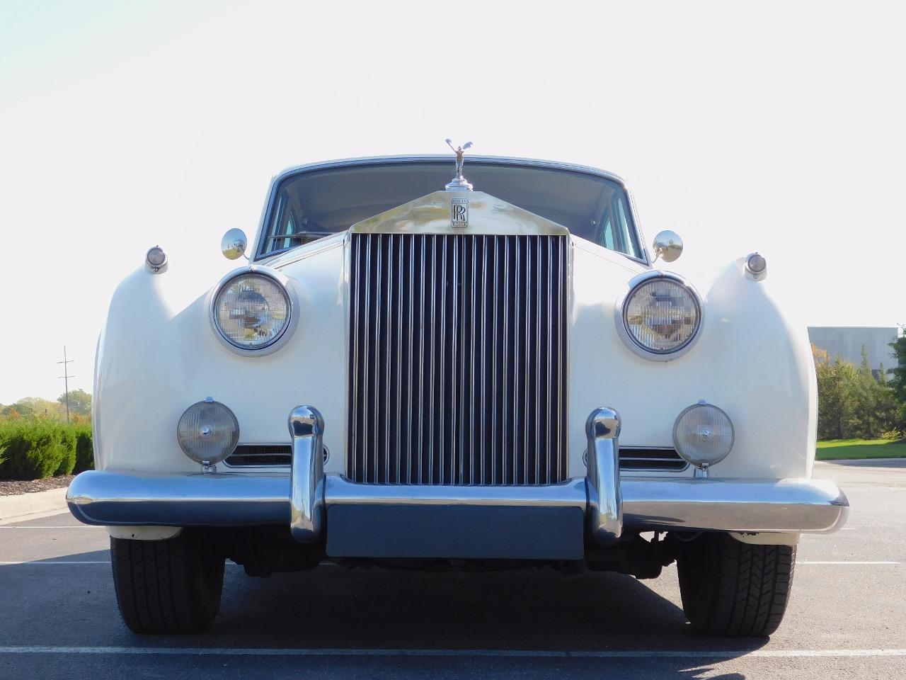 1962 Rolls - Royce Silver Cloud